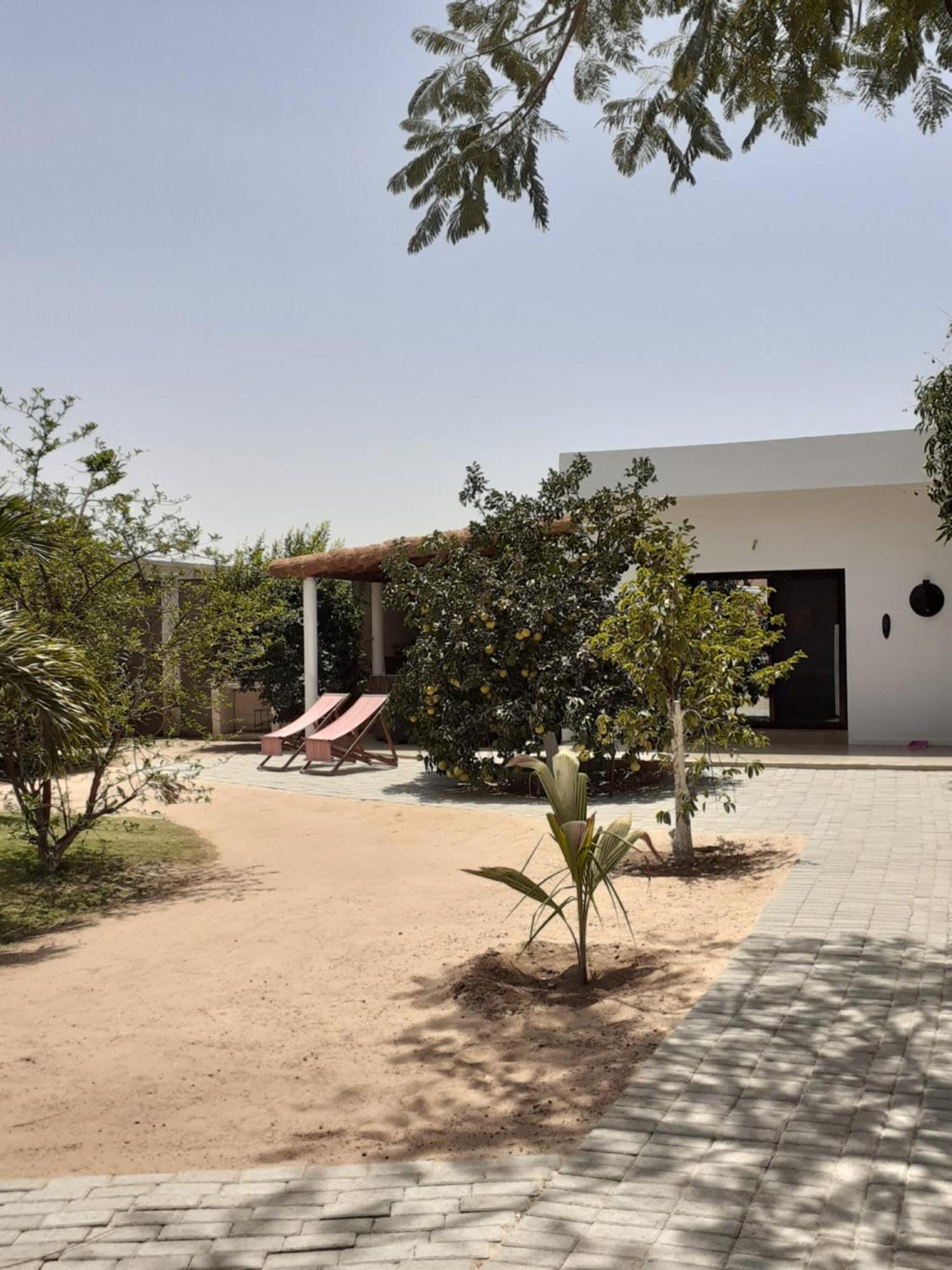 Chambre D'Hote Les Vacanciers Nianing Bagian luar foto