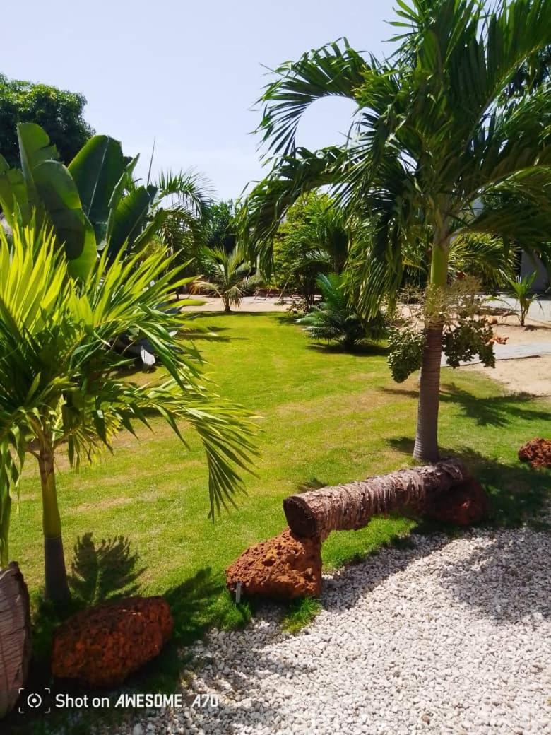 Chambre D'Hote Les Vacanciers Nianing Bagian luar foto